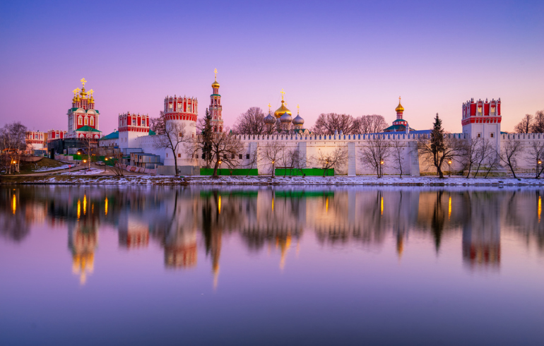 Монастыри Москвы: 15 самых красивых обителей столицы