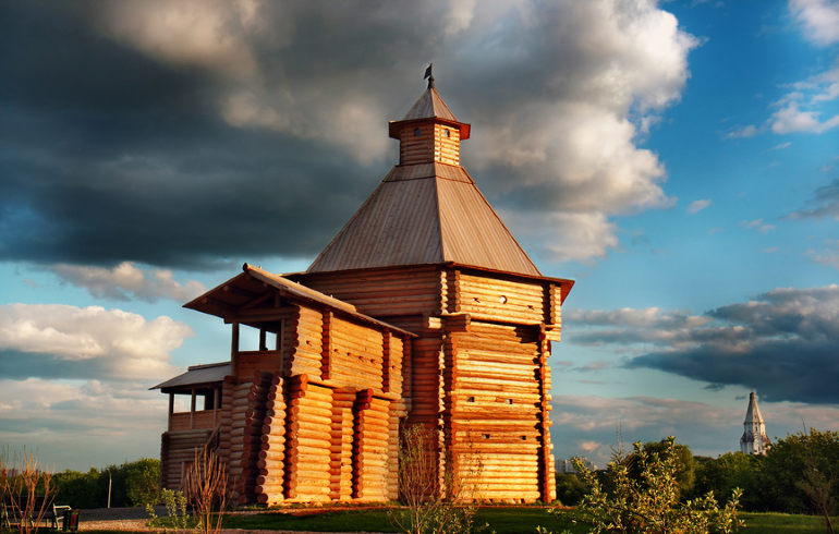 Достопримечательности музея-заповедника «Коломенское». Башня Николо-Корельского монастыря