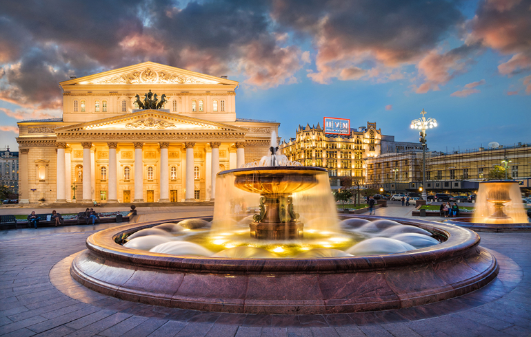 Фотография Театральной площади в Москве