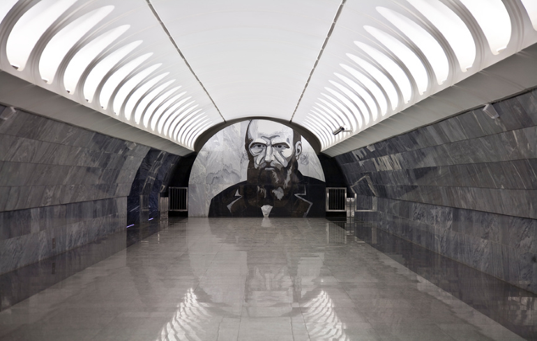 15 самых красивых станций московского метро