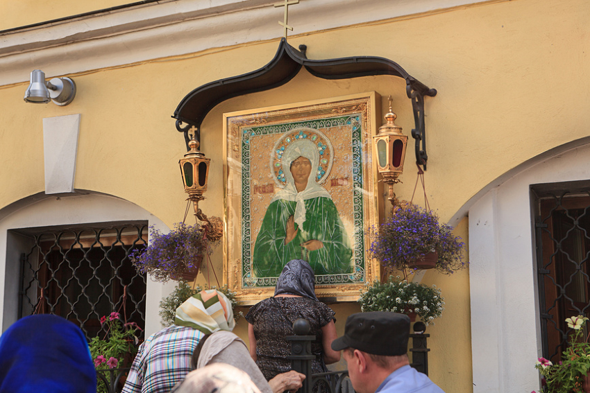 Покровский ставропигиальный женский монастырь в Москве. Икона святой блаженной Матроны московской