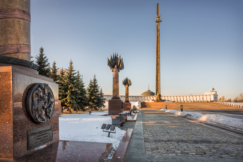 Москва. Поклонная гора. Вид на Монумент Победы и Музей Великой Отечественной войны