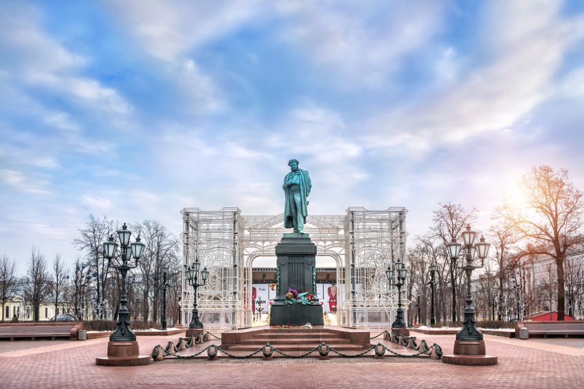 Москва. Памятник Пушкину на Пушкинской площади