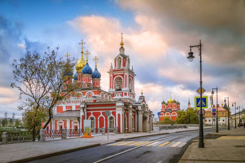 Москва. Церковь Георгия Победоносца на Псковской Горке на Варварке
