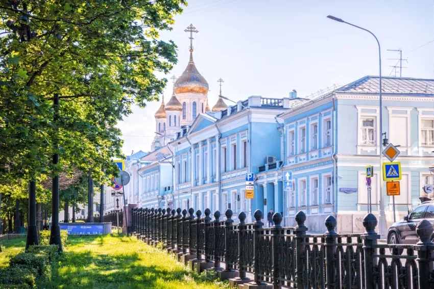 Сретенский и Рождественский бульвары (для детей 9-12 лет)