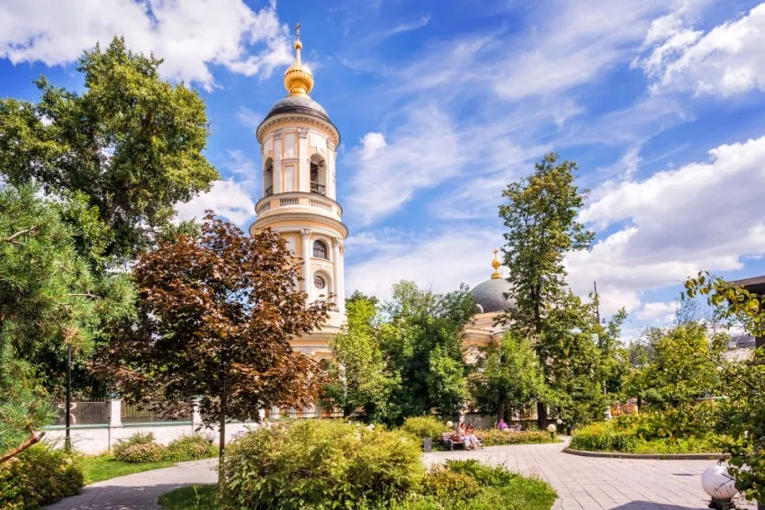 Церковь иконы Божией Матери Всех скорбящих Радость на Большой Ордынке в Москве
